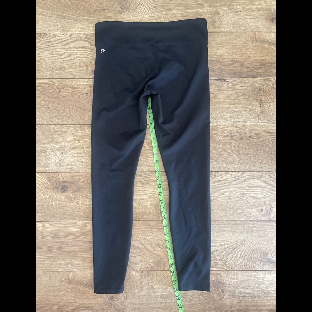 Fabletics Capris - image 4